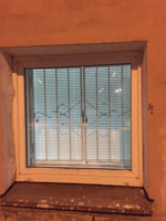 Распашная решетка на окно 1